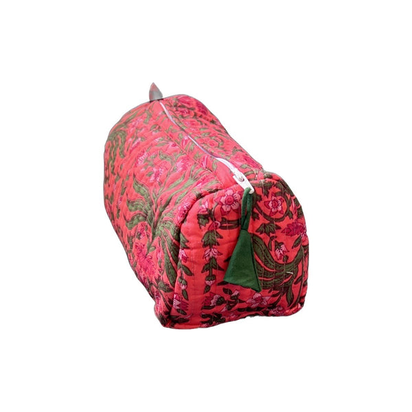TRAVEL POUCH